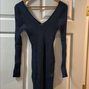 Hera Collection Women’s Ribbed Knit Long Sleeves V-Neck Blue Midi Dress